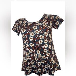 NWT LuLaRoe Classic T XS Blue White Red Floral Short‎ Sleeve Stretch